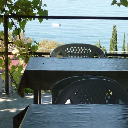Guest House Гагра Екстериор снимка
